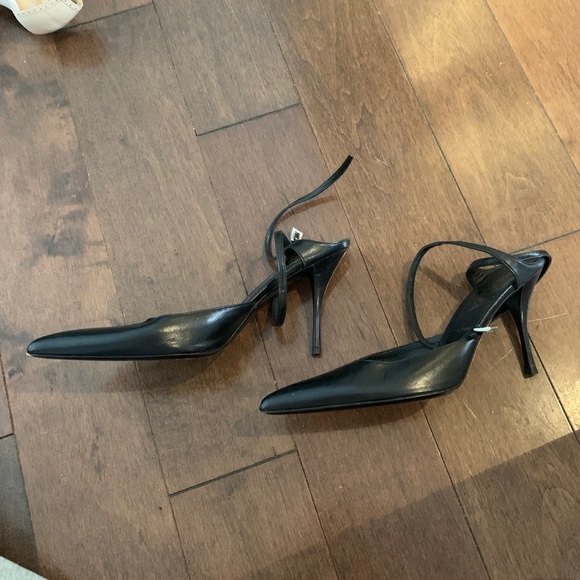 PRADA black pointed heels - Picture 3 of 6
